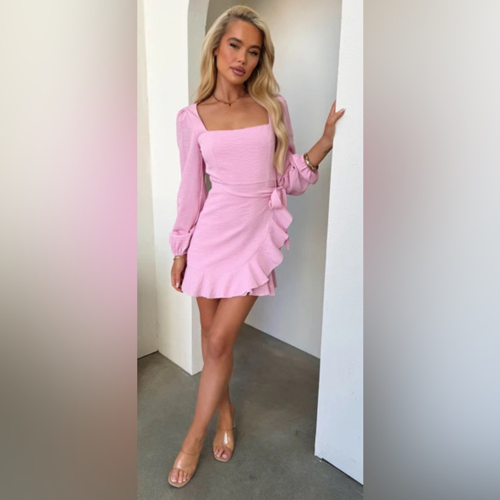 Women’s fashion trendy pink dress